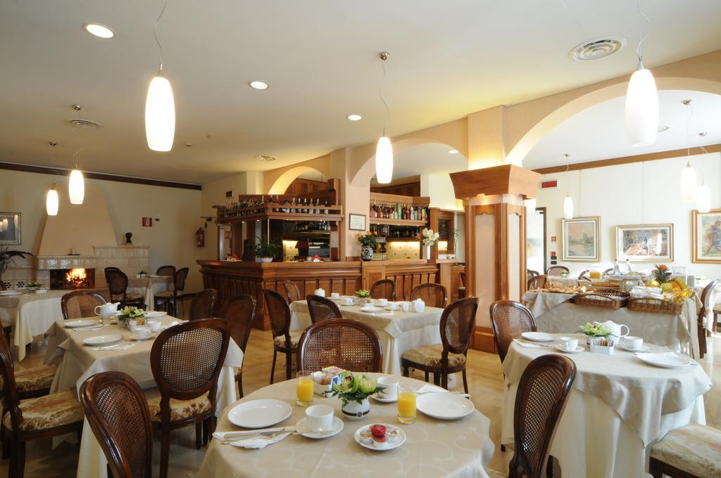 Hotel Cristallo Conegliano Eksteriør billede